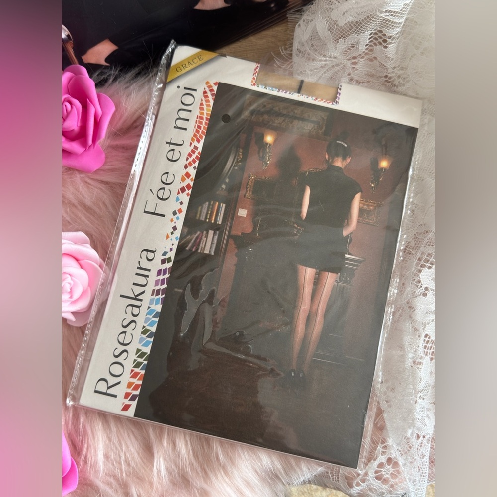 Rosésakura Fée et moi Sheer Back-Seam Stockings Tights